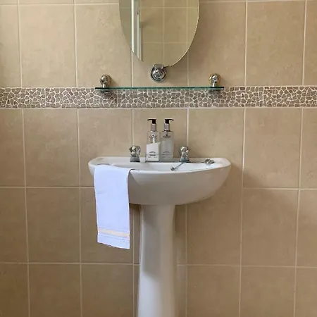 Alojamento de Acomodação e Pequeno-almoço Clones 'greenjoy -