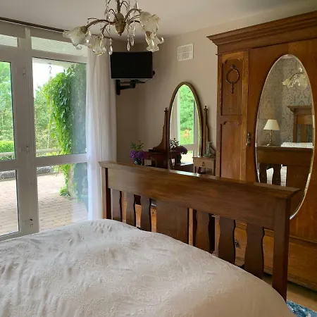 Clones 'greenjoy - * Corconnelly