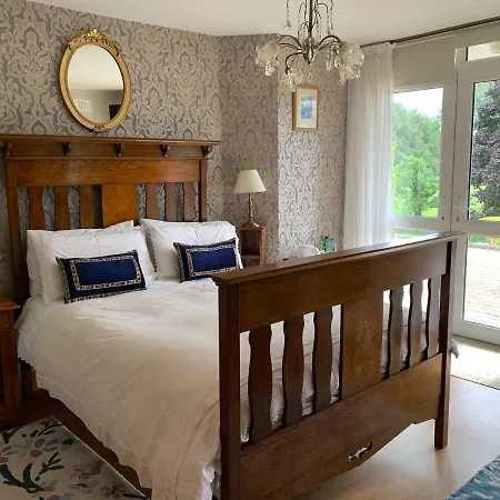 Clones 'greenjoy - Bed & Breakfast *